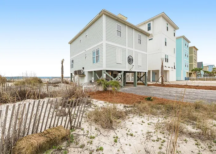 Holiday home Gorgeous Beachfront House With Private Balcony Free Wifi & Ac Gulf Shores