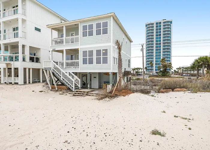 Gorgeous Beachfront House With Private Balcony Free Wifi & Ac